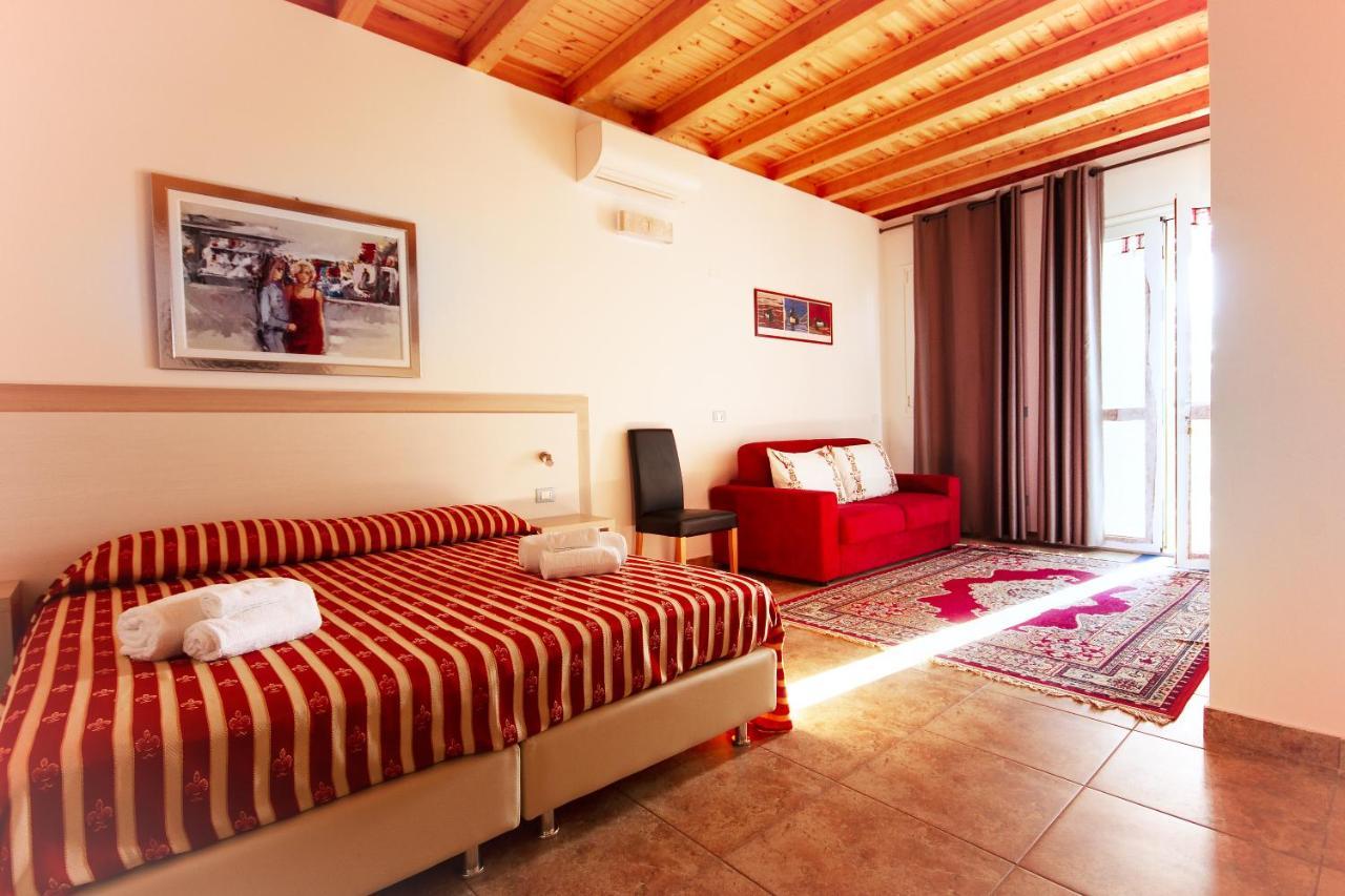 コマッキオ Il Sole Nel Mare - Lido Di Volano Bed & Breakfast エクステリア 写真